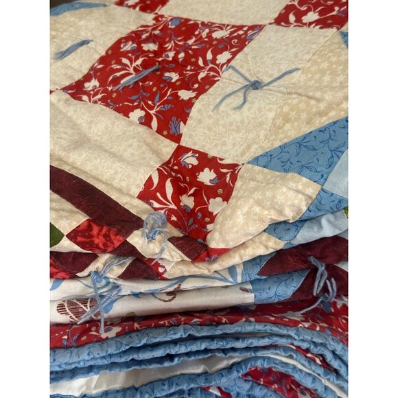 Vintage-Style Handmade Patchwork Quilt 82”x72” – Cozy Farmhouse Shabby Chic Red - Picture 9 of 10